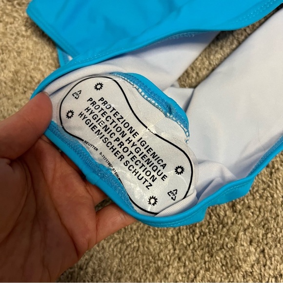 Bright Blue Sexy Halter Low Cut Cheeky Open Back One Piece Swimsuit NWOT - Picture 4 of 7